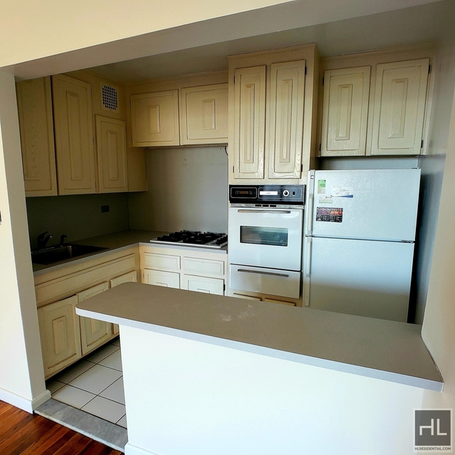 2 Bedrooms, Glen Oaks Rental in Long Island, NY for $2,652 - Photo 1