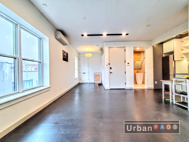 2 Bedrooms, Prospect Lefferts Gardens Rental in NYC for $3,399 - Photo 1