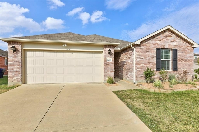 3 Bedrooms, Frisco Ranch Rental in Little Elm, TX for $2,350 - Photo 1