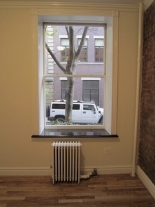Studio, East Village Rental in NYC for $8,995 - Photo 1