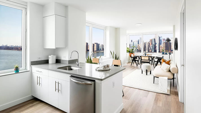 2 Bedrooms, Hunters Point Rental in NYC for $8,340 - Photo 1