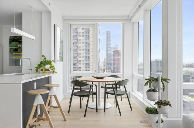 2 Bedrooms, Hudson Yards Rental in NYC for $8,580 - Photo 1