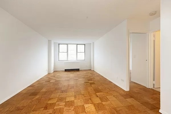 1 Bedroom, Rose Hill Rental in NYC for $4,595 - Photo 1