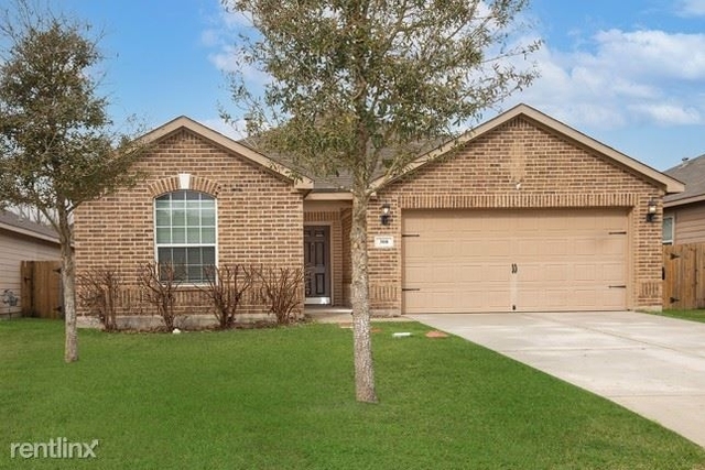 3 Bedrooms, Pinewood Forest Rental in Houston for $2,580 - Photo 1