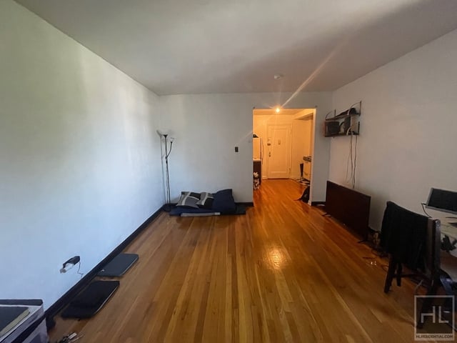 Studio, Bay Ridge Rental in NYC for $1,500 - Photo 1