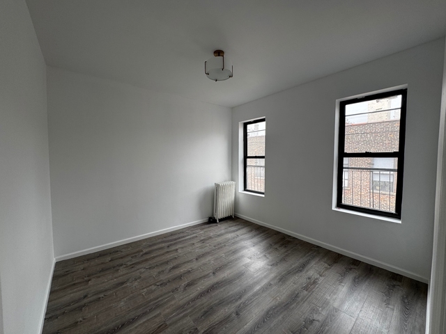 147th and RIVERSIDE DRIVE - Photo 1