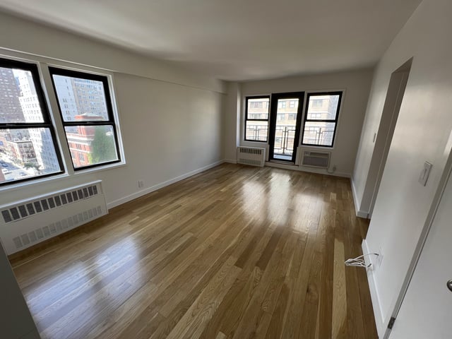 1 Bedroom, Murray Hill Rental in NYC for $4,250 - Photo 1