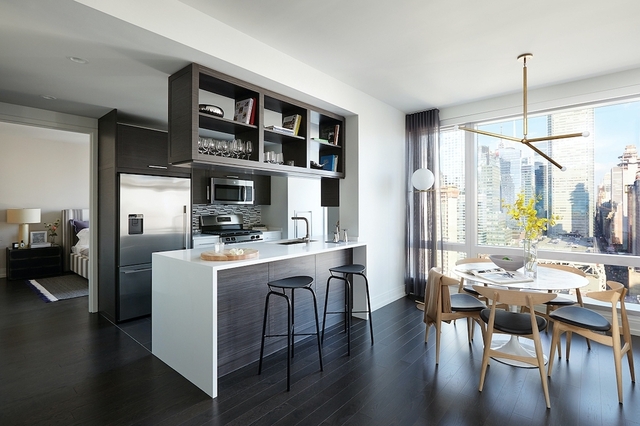 3 Bedrooms, Hudson Yards Rental in NYC for $9,939 - Photo 1