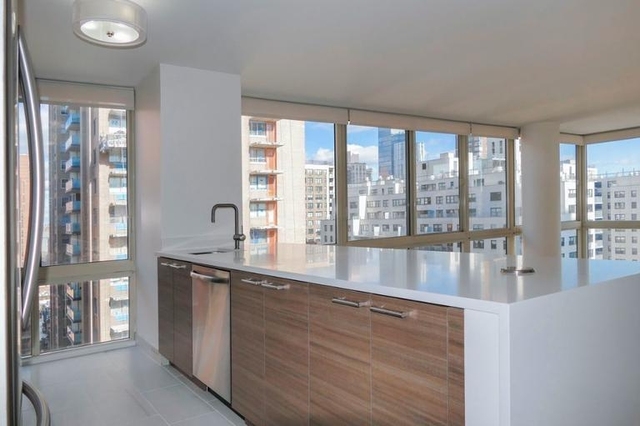 2 Bedrooms, Yorkville Rental in NYC for $8,750 - Photo 1