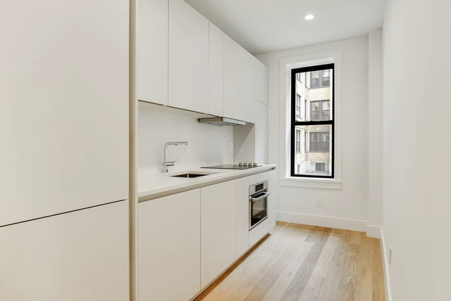 1 Bedroom, Flatbush Rental in NYC for $2,495 - Photo 1