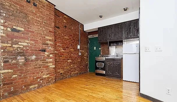2 Bedrooms, Alphabet City Rental in NYC for $3,800 - Photo 1