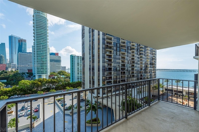 2 Bedrooms, Millionaire's Row Rental in Miami, FL for $3,700 - Photo 1