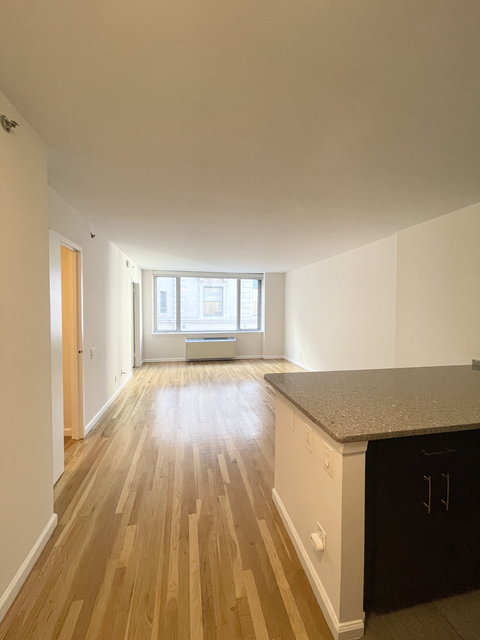 1 Bedroom, Chelsea Rental in NYC for $4,979 - Photo 1