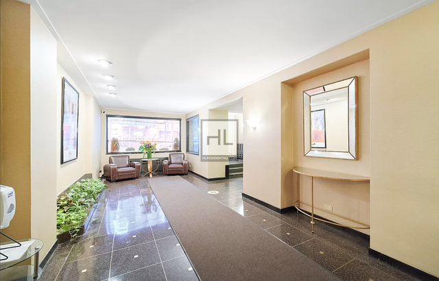 1 Bedroom, Sutton Place Rental in NYC for $4,100 - Photo 1