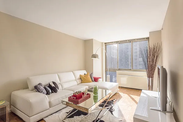 1 Bedroom, Chelsea Rental in NYC for $4,795 - Photo 1