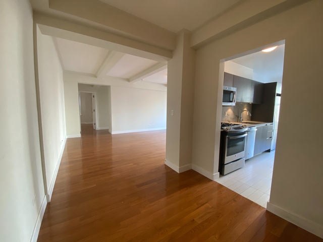2 Bedrooms, Sutton Place Rental in NYC for $6,495 - Photo 1