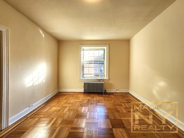 1 Bedroom, Jackson Heights Rental in NYC for $2,650 - Photo 1