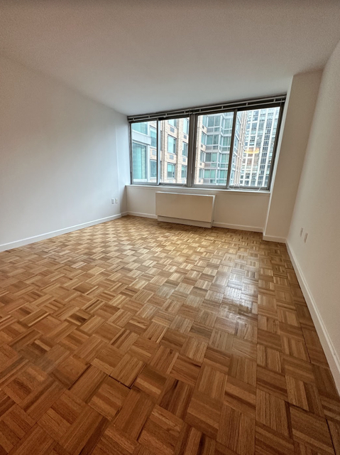Studio, Lincoln Square Rental in NYC for $2,842 - Photo 1