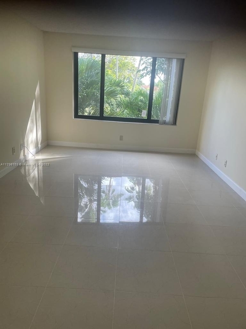 2 Bedrooms, Wood Lake Rental in Miami, FL for $2,050 - Photo 1