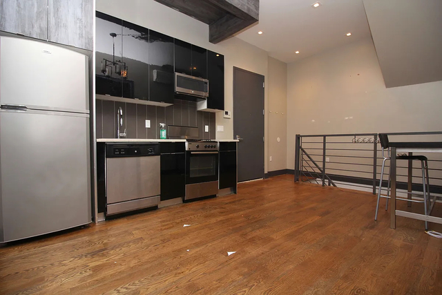 3 Bedrooms, East Williamsburg Rental in NYC for $3,900 - Photo 1