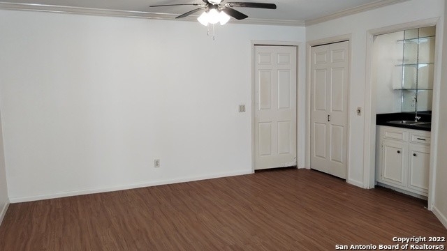 2 Bedrooms, Oak Hills Rental in San Antonio, TX for $1,395 - Photo 1