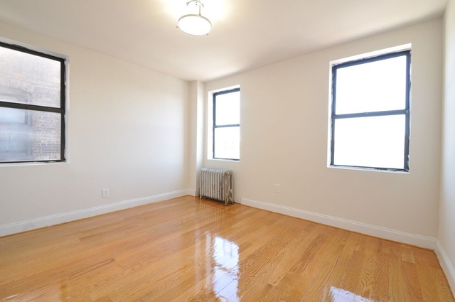 2 Bedrooms, Jackson Heights Rental in NYC for $2,495 - Photo 1
