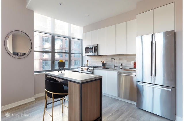 2 Bedrooms, DUMBO Rental in NYC for $5,434 - Photo 1