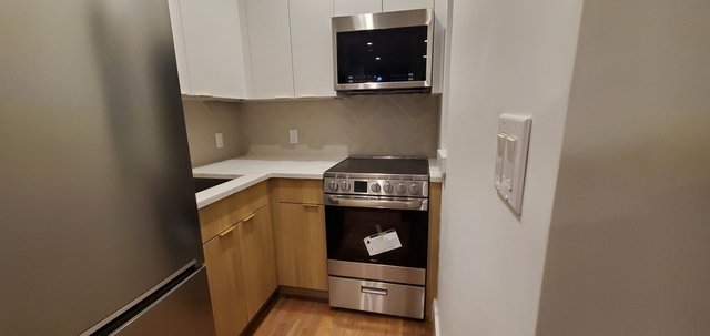 1 Bedroom, Yorkville Rental in NYC for $3,670 - Photo 1