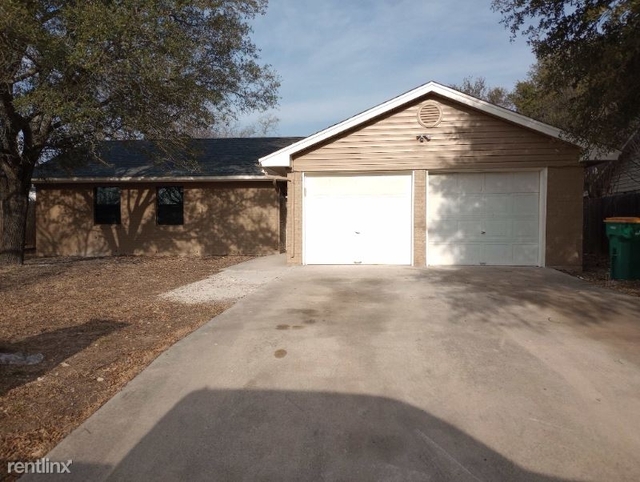 3 Bedrooms, Belton Rental in Killeen-Temple-Fort Hood, TX for $1,750 - Photo 1