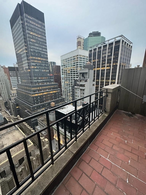Studio, Financial District Rental in NYC for $2,800 - Photo 1