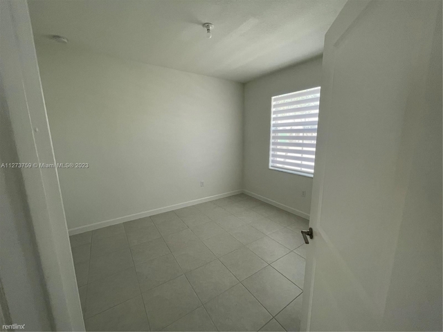 12944 Sw 233rd Ter - Photo 1