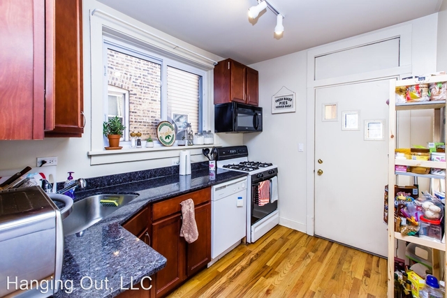 3 Bedrooms, Bucktown Rental in Chicago, IL for $2,400 - Photo 1