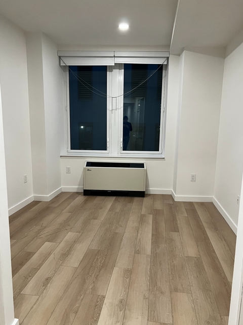 Studio, Financial District Rental in NYC for $3,570 - Photo 1