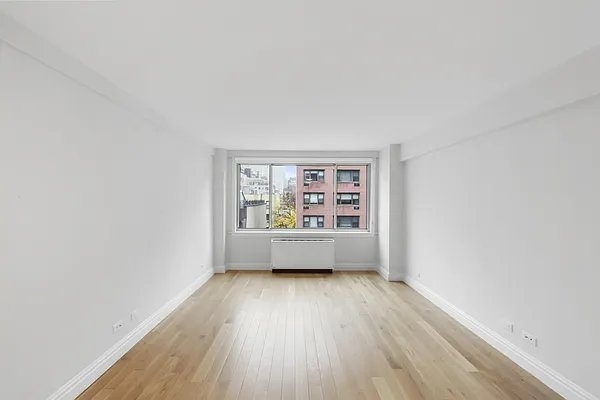 East 51st Street - Photo 1