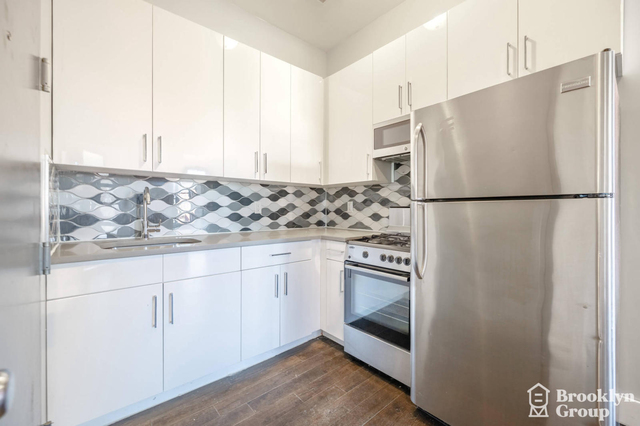 129 Park Avenue - Photo 1