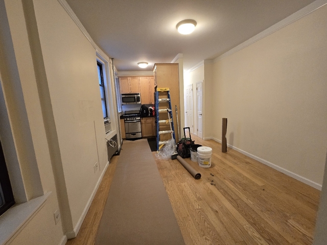 123 East 82nd Street - Photo 1