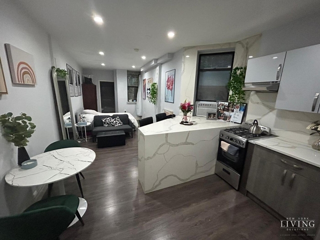 950 Bergen Street - Photo 1