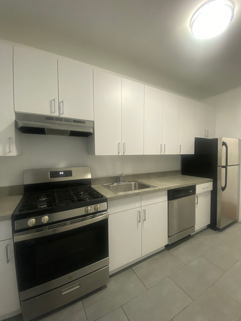 West 178th Street off St. Nich - Photo 1
