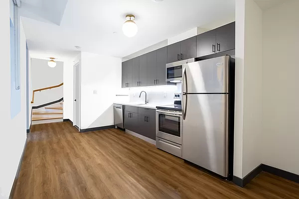 186 North 6th Street - Photo 1