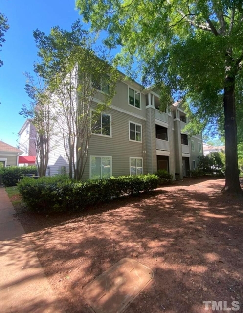 1251 University Court - Photo 1