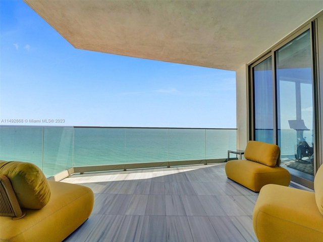 17901 Collins Ave - Photo 1