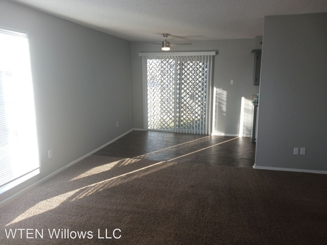 2510 E. Pawnee Unit 401 - Photo 1