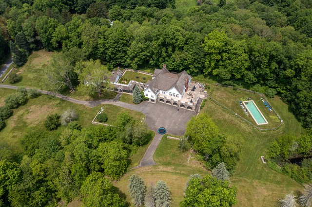 10 Sunny Ridge Road - Photo 1