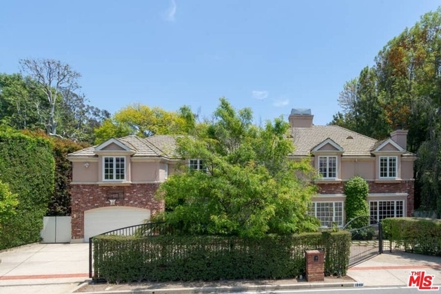 1940 Mandeville Canyon Rd - Photo 1