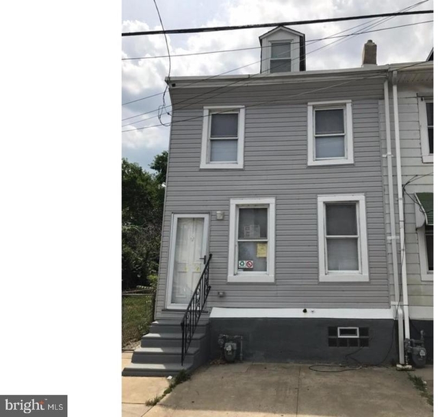 220 Kerlin St - Photo 1