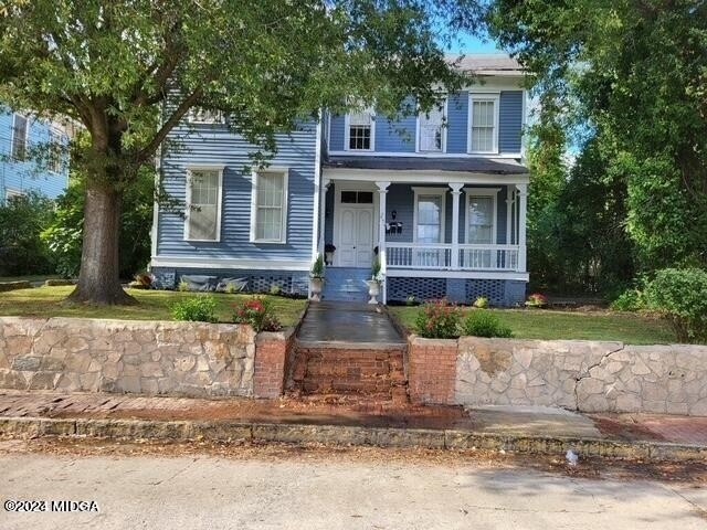 955 Cole Street - Photo 1