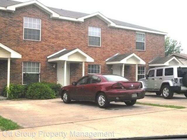 106 Bluebonnet St. - Photo 1