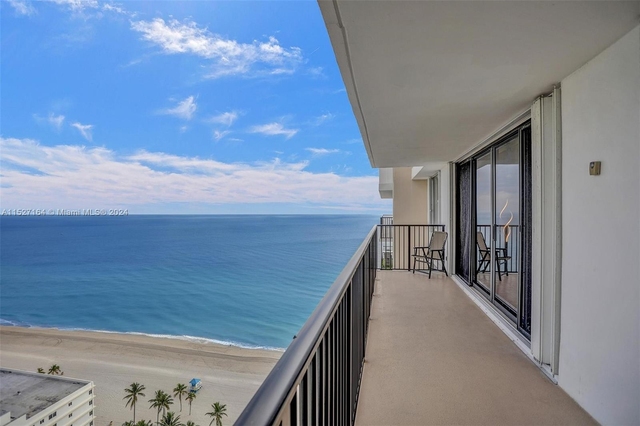 2201 S Ocean Dr - Photo 1