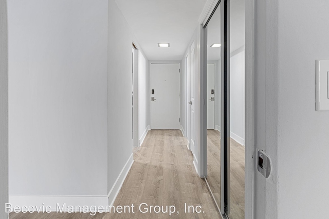 6012 N. Kenmore - Photo 1