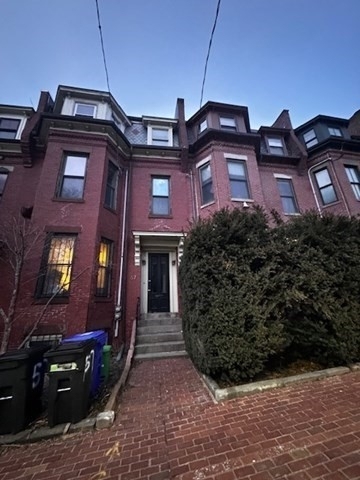 57 Fort Ave - Photo 1